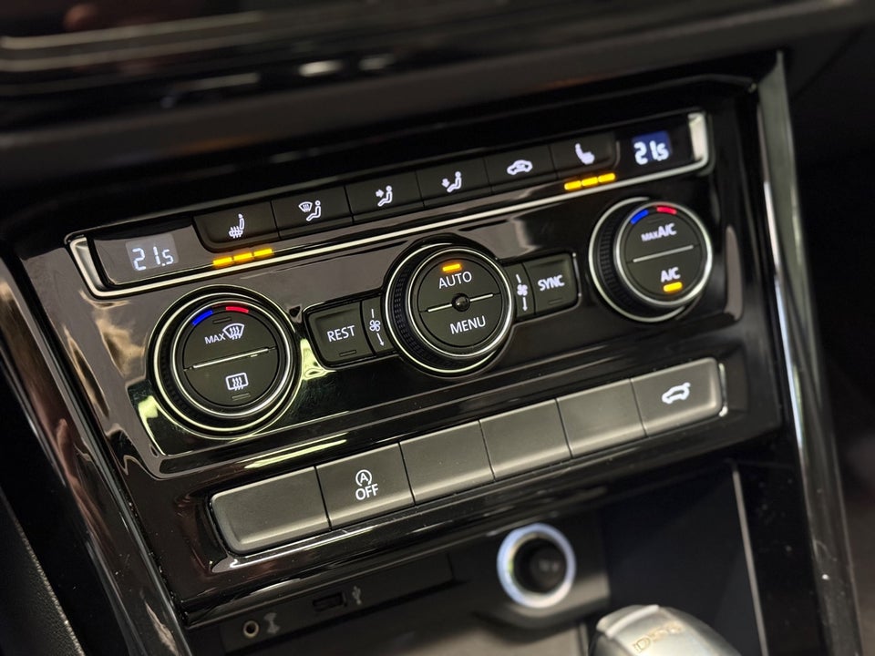 VW Touran 1,4 TSi 150 Highline 7prs 5d