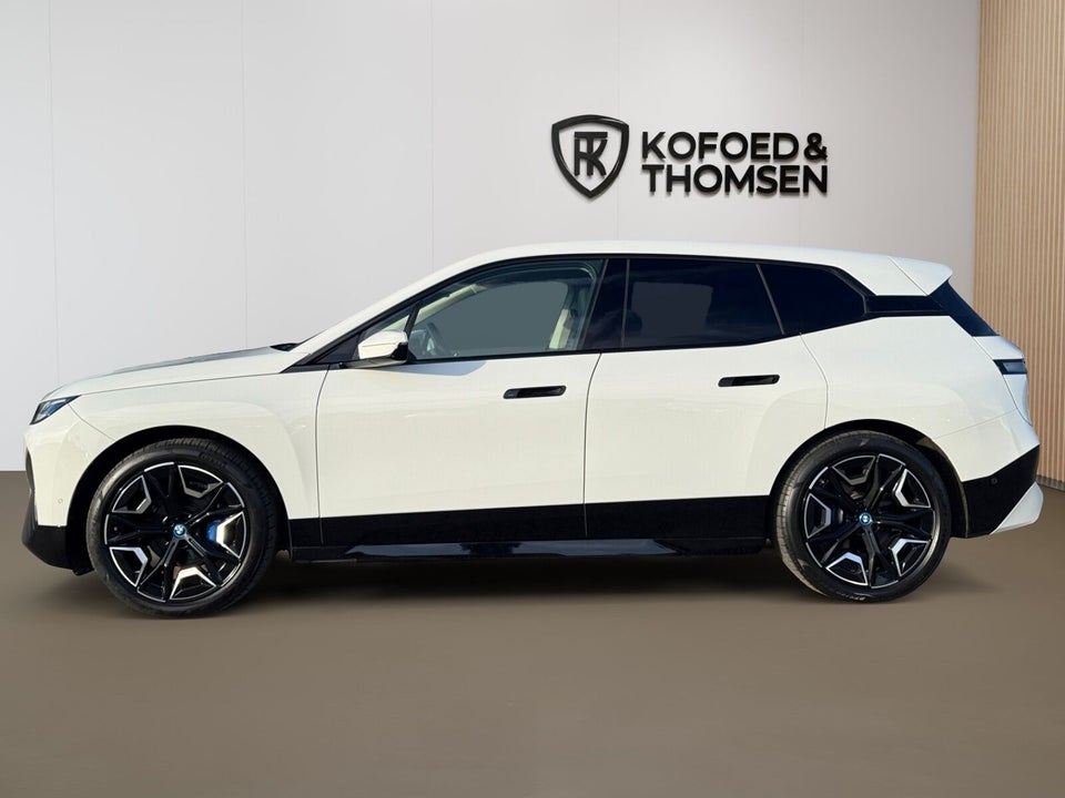 BMW iX xDrive40 Sport 5d