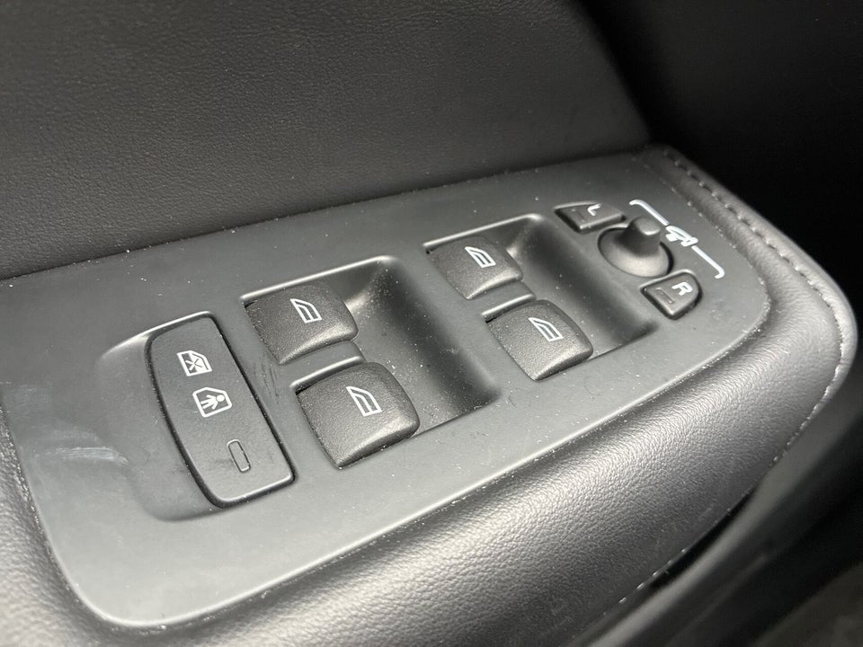 Volvo XC60 2,0 T8 ReCharge Plus Bright aut. AWD 5d