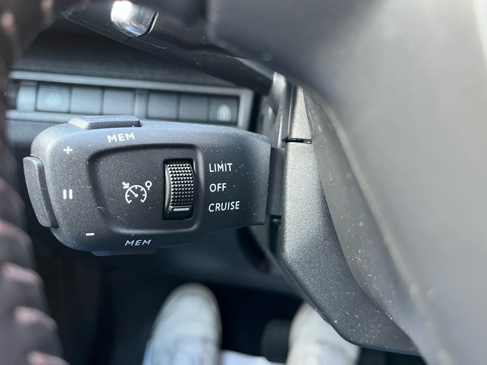 Peugeot 5008 1,5 BlueHDi 130 Active Pack EAT8 7prs 5d