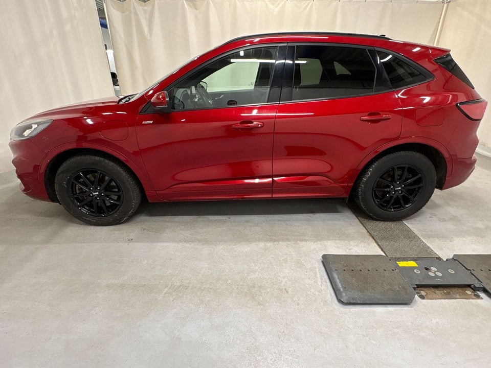 Ford Kuga 2,5 PHEV ST-Line X CVT 5d