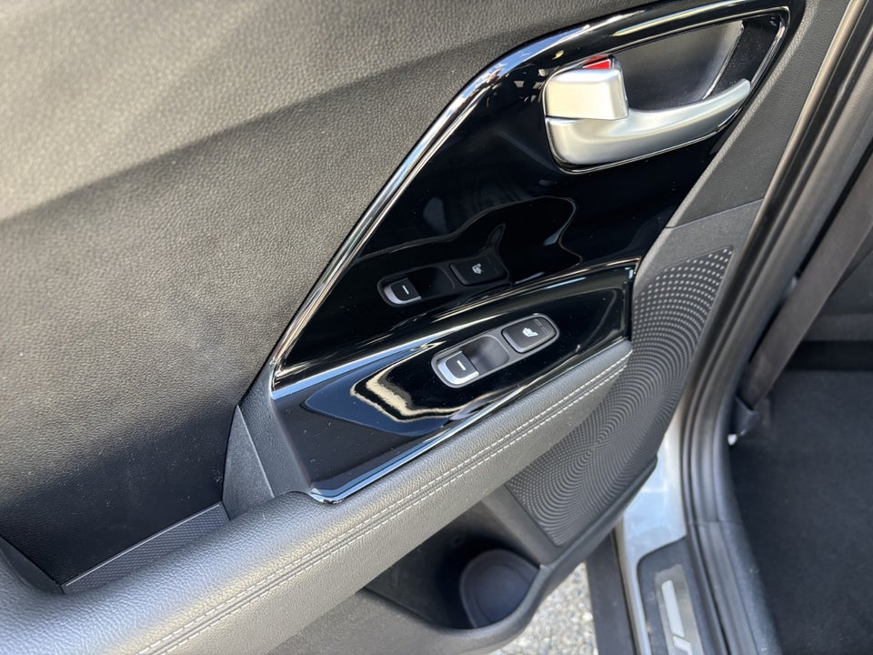 Kia Niro 1,6 PHEV Advance DCT 5d