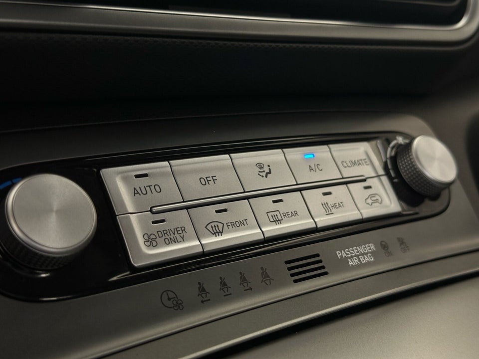 Hyundai Kona 39 EV Essential 5d