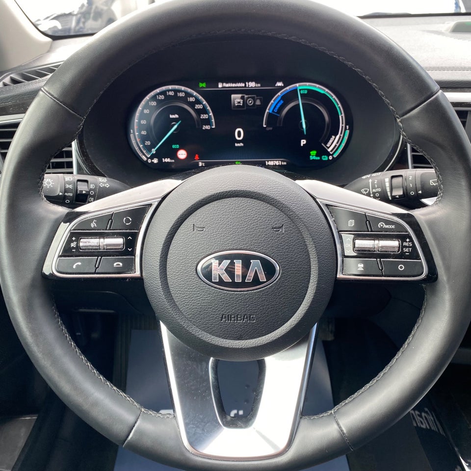 Kia XCeed 1,6 PHEV Upgrade DCT 5d