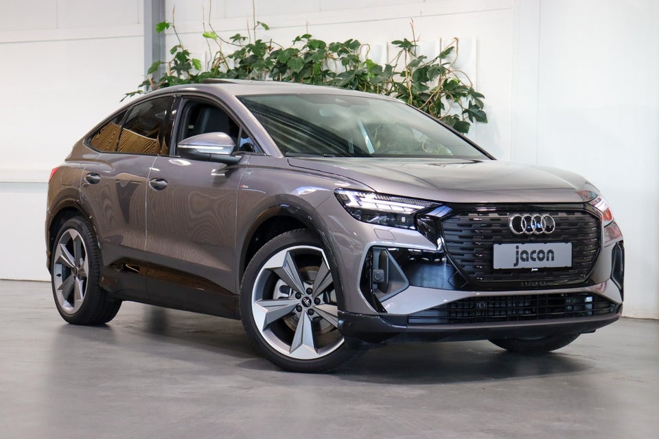 Audi Q4 e-tron 45 S-line Sportback 5d