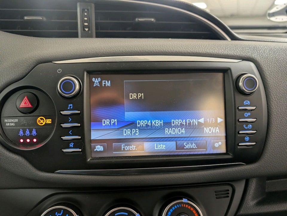 Toyota Yaris 1,0 VVT-i T2 5d