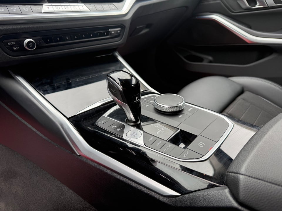 BMW 330e 2,0 Touring Sport Line aut. 5d