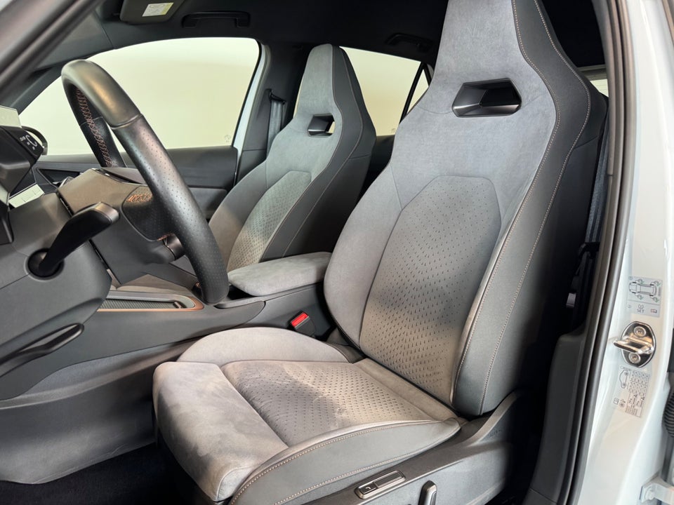 Cupra Born 58 e-Boost Dinamica Pack High 5d