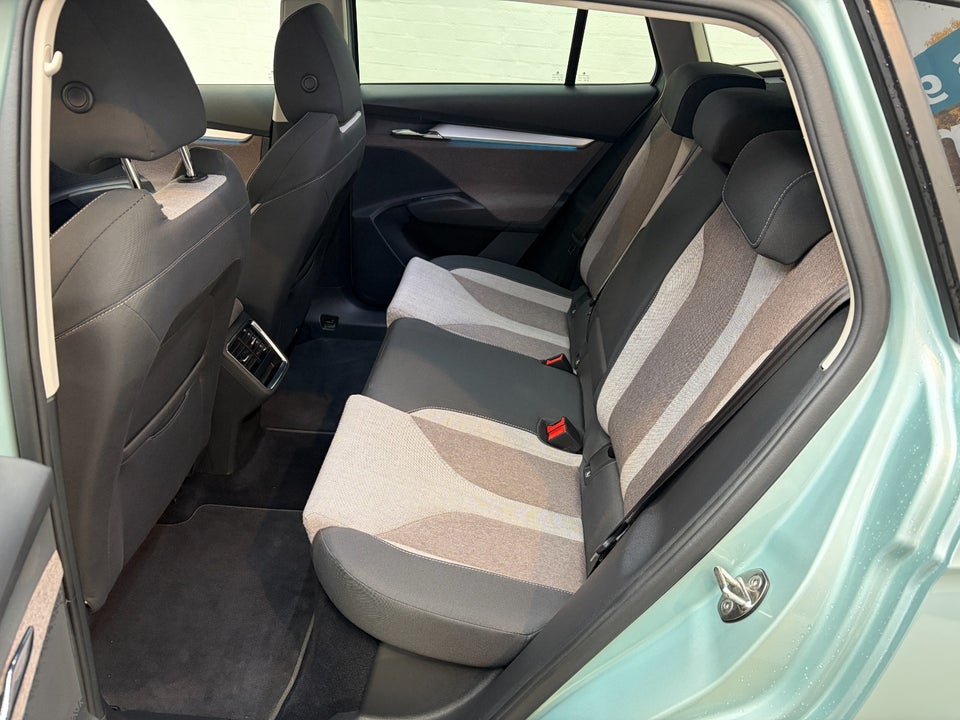 Skoda Enyaq 80 iV Lodge 5d