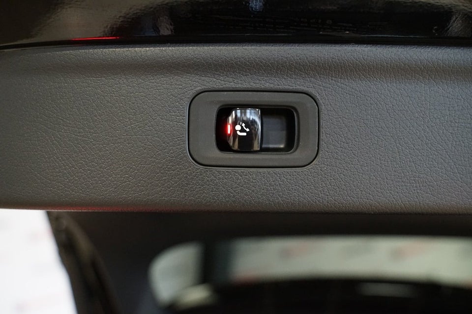 Mercedes EQE350 SUV AMG Premium 4Matic Van 5d