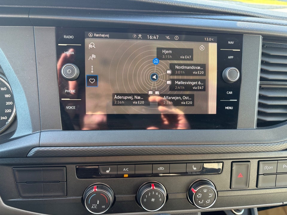 VW Transporter 2,0 TDi 150 Kassevogn DSG lang