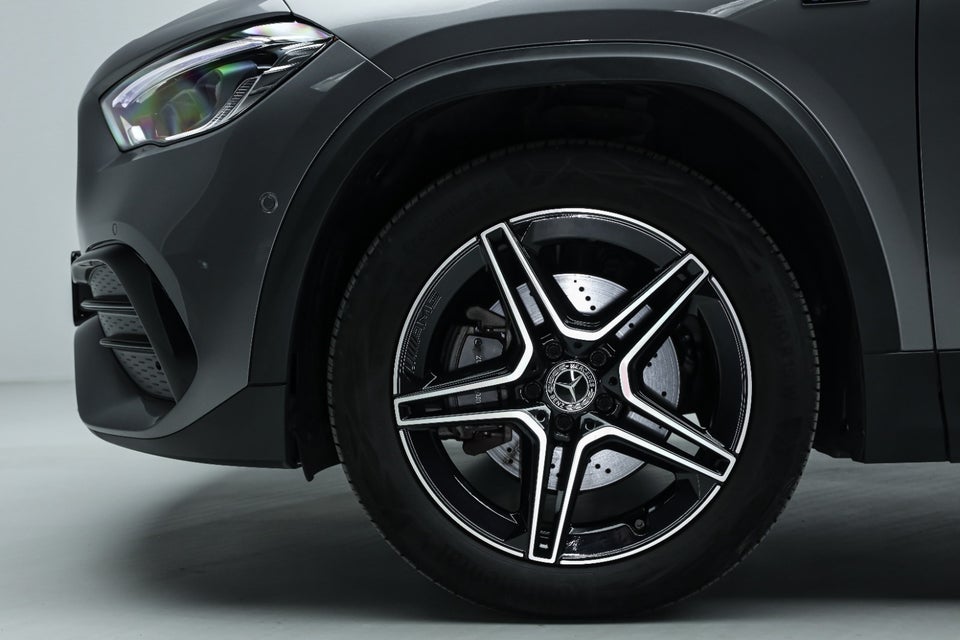 Mercedes GLA250 e 1,3 AMG Line aut. 5d