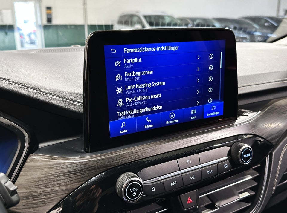 Ford Kuga 2,5 PHEV Vignale CVT 5d