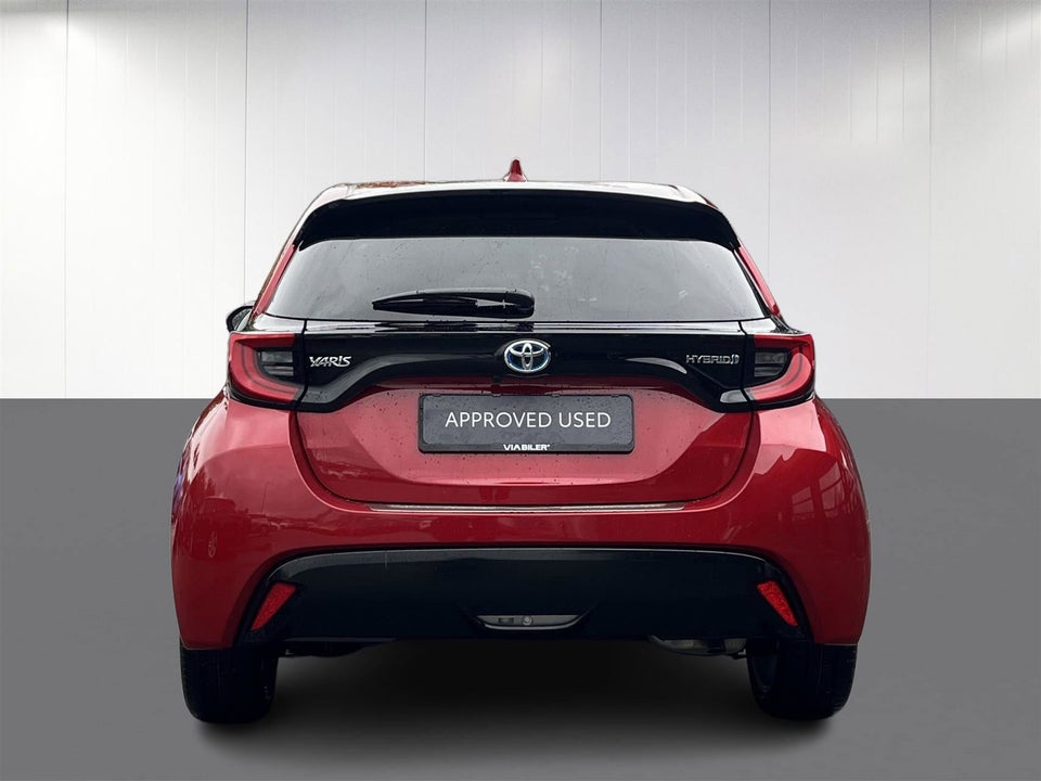 Toyota Yaris 1,5 Hybrid Elegant e-CVT 5d