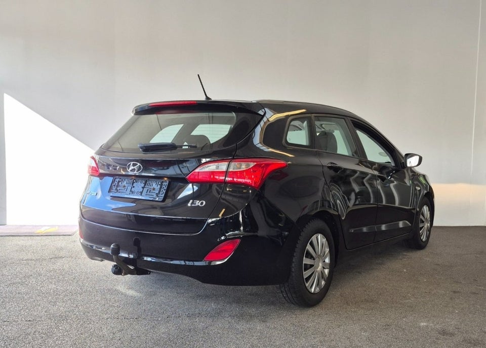 Hyundai i30 1,6 GDi Trend CW 5d