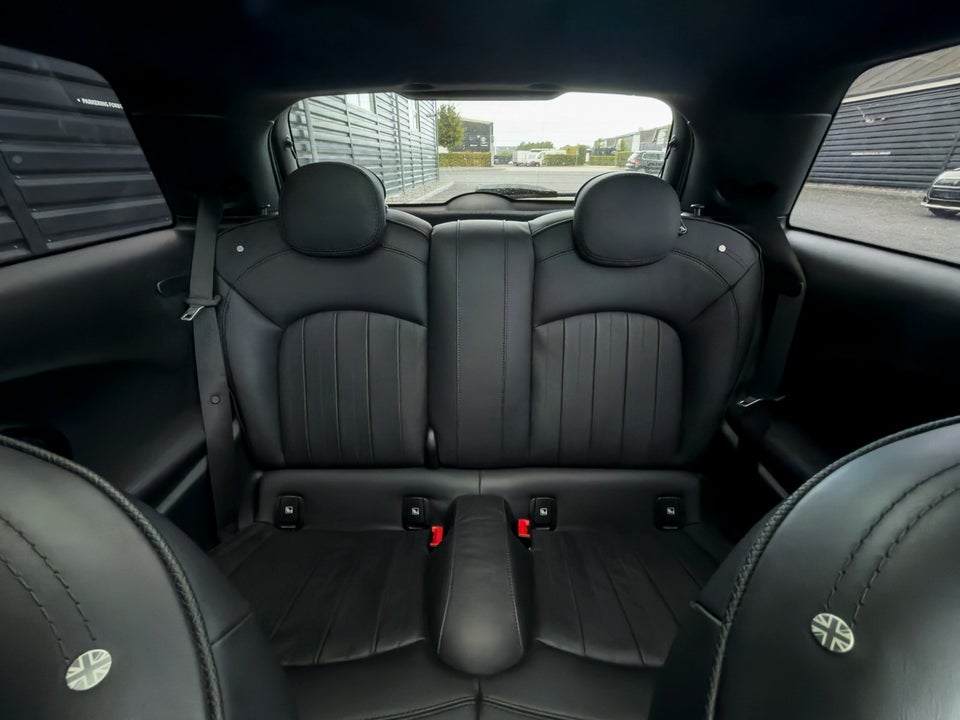 MINI Cooper SE Maximise 3d