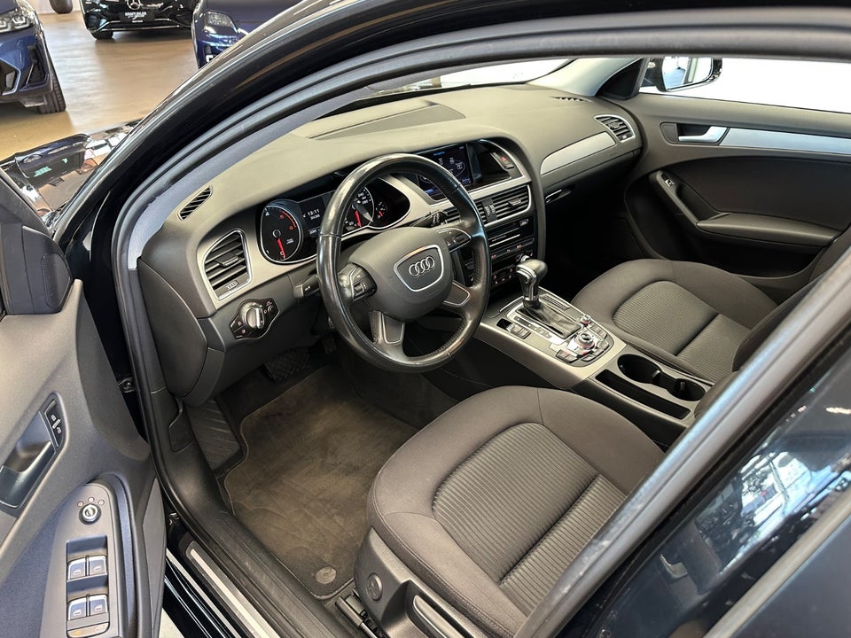 Audi A4 2,0 TDi 150 Avant Multitr. 5d