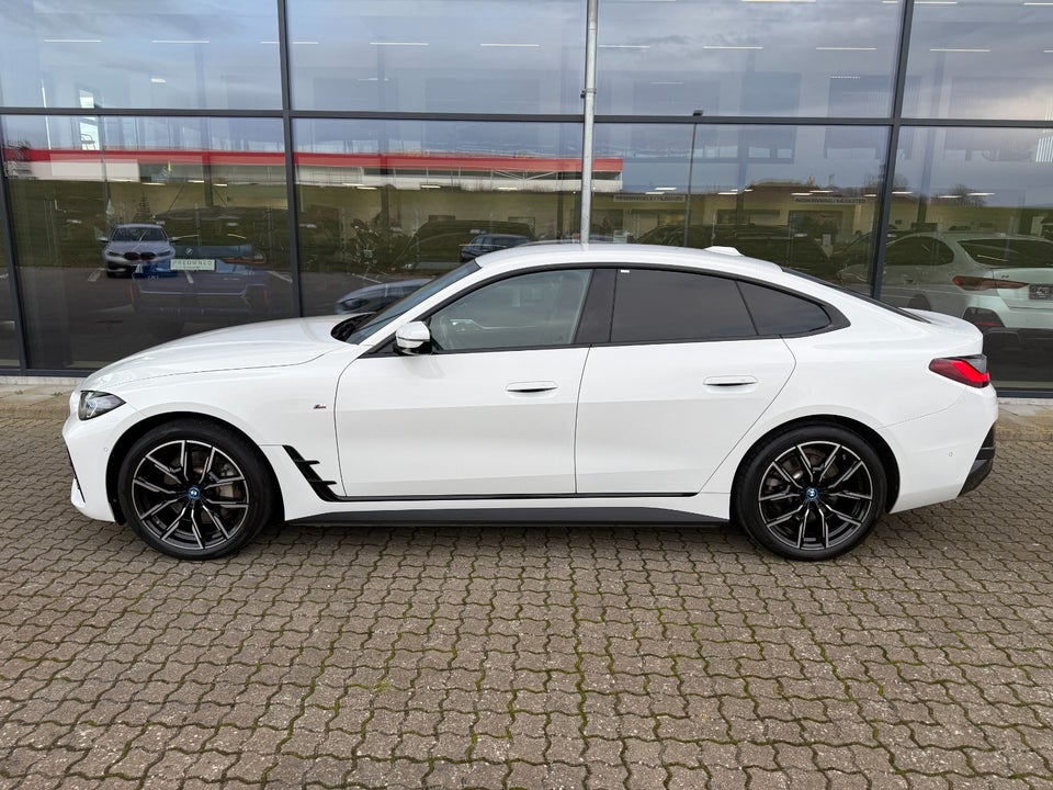 BMW i4 eDrive40 Fully Charged M-Sport 5d