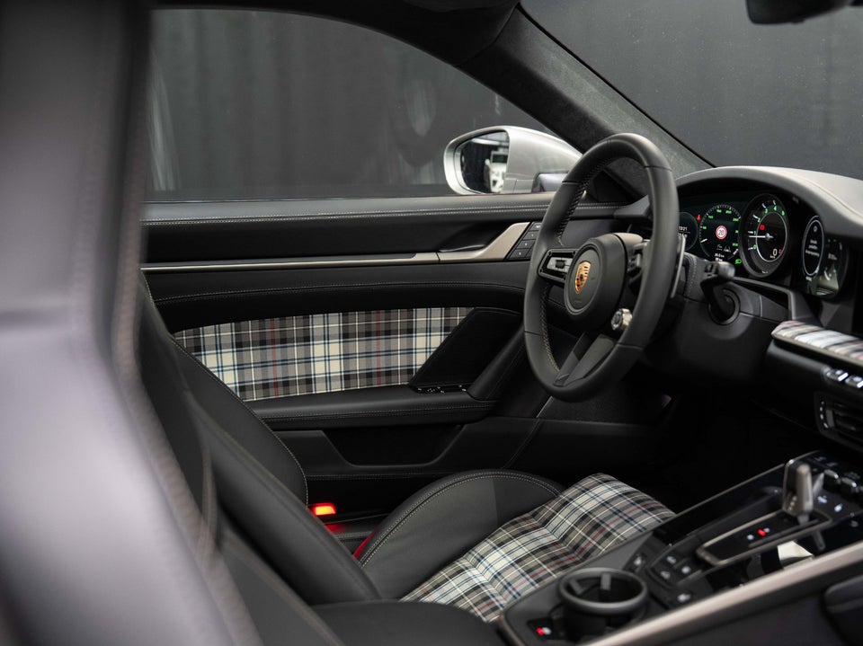 Porsche 911 Turbo 3,8 Coupé 50 Jahre PDK 2d