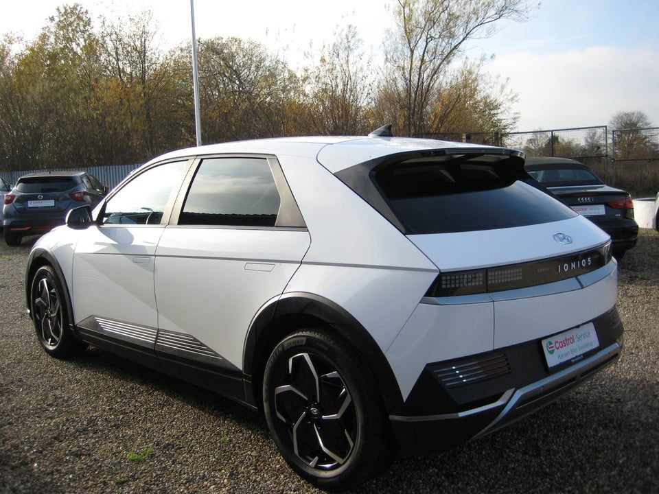 Hyundai Ioniq 5 58 Essential 5d