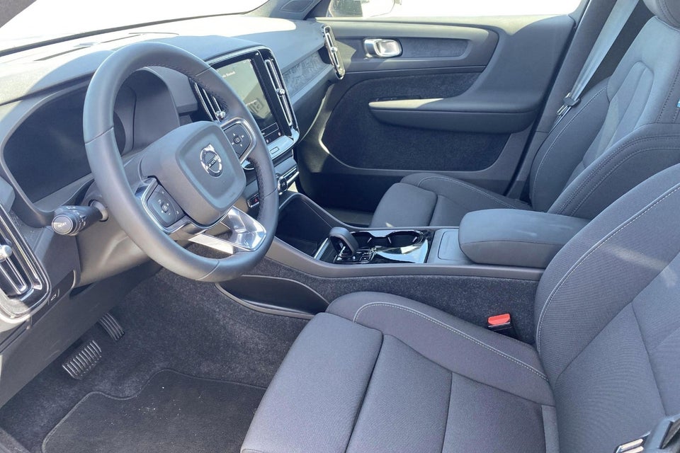 Volvo XC40 P6 ReCharge Core 5d