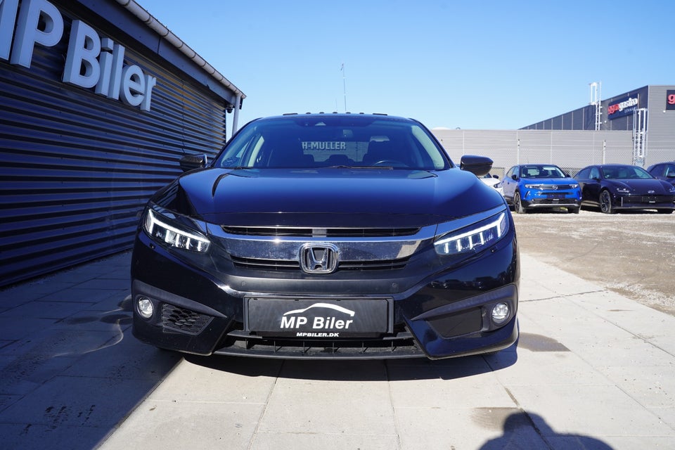 Honda Civic 1,5 VTEC Turbo Executive CVT 4d