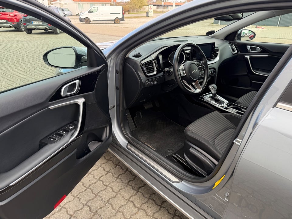 Kia XCeed 1,6 PHEV Prestige DCT 5d