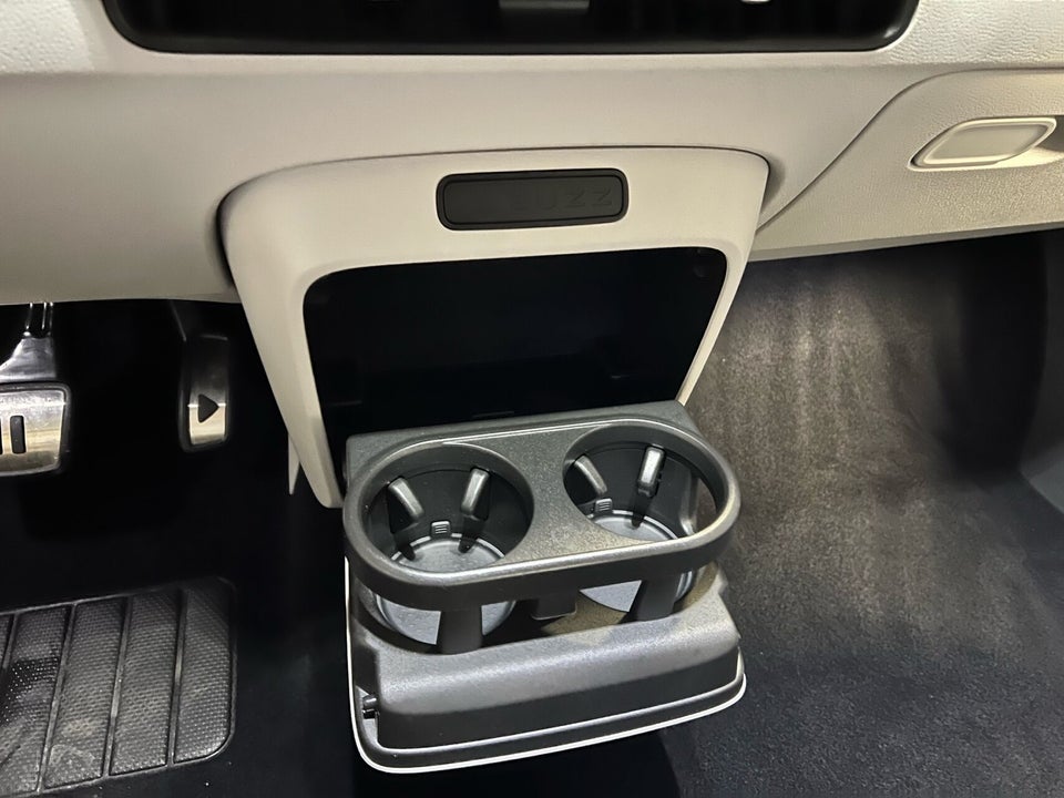 VW ID.Buzz 77 Pro SWB 5d