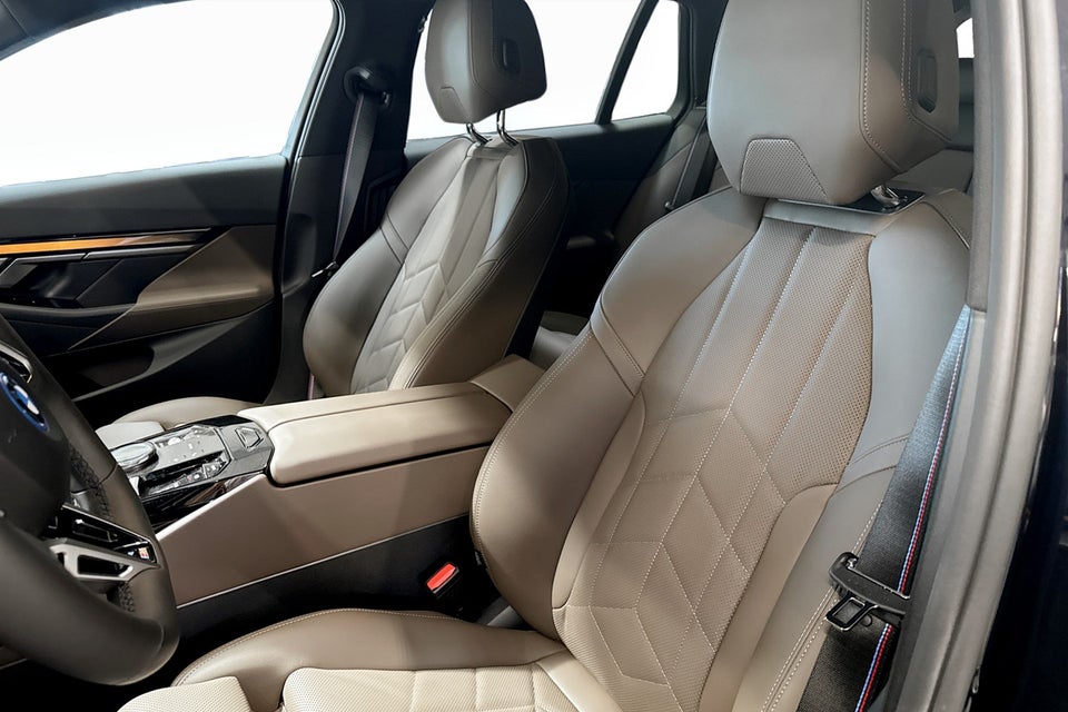 BMW i5 eDrive40 Touring Fully Charged 5d