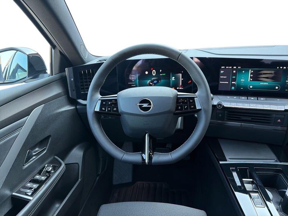 Opel Astra-e 54 GS Sports Tourer 5d