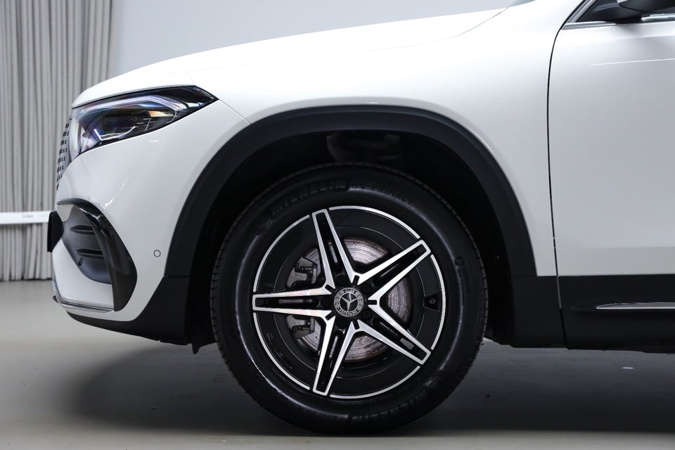 Mercedes EQB250+ AMG Advance 5d
