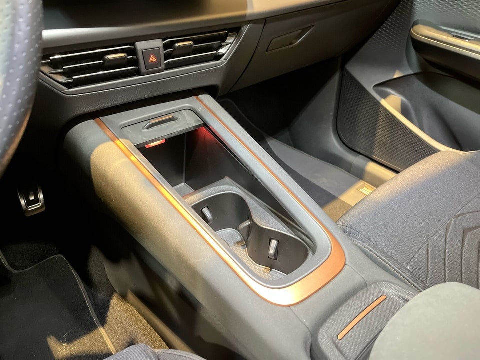 Cupra Born 58 High 5d