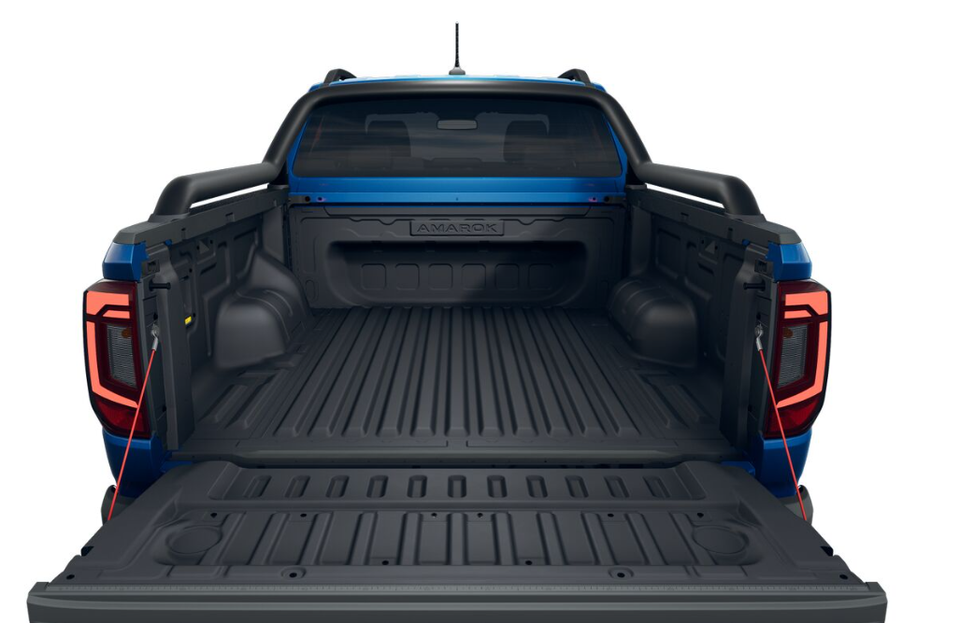 VW Amarok 3,0 TDi 240 Dark Label aut. 4Motion 4d