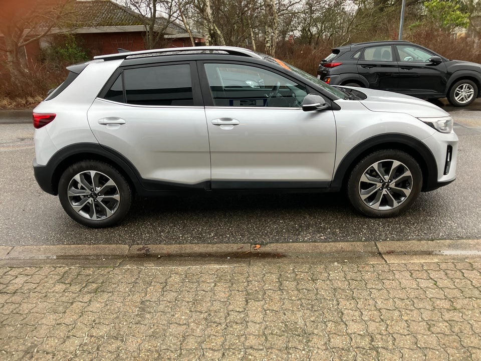 Kia Stonic 1,0 T-GDi Advance 5d