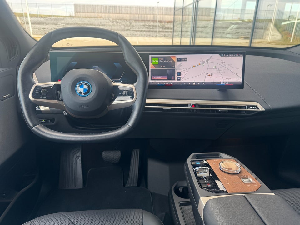 BMW iX xDrive50 Supercharged 5d