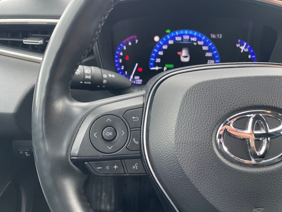 Toyota Corolla 1,8 Hybrid H3 Smart Touring Sports MDS 5d
