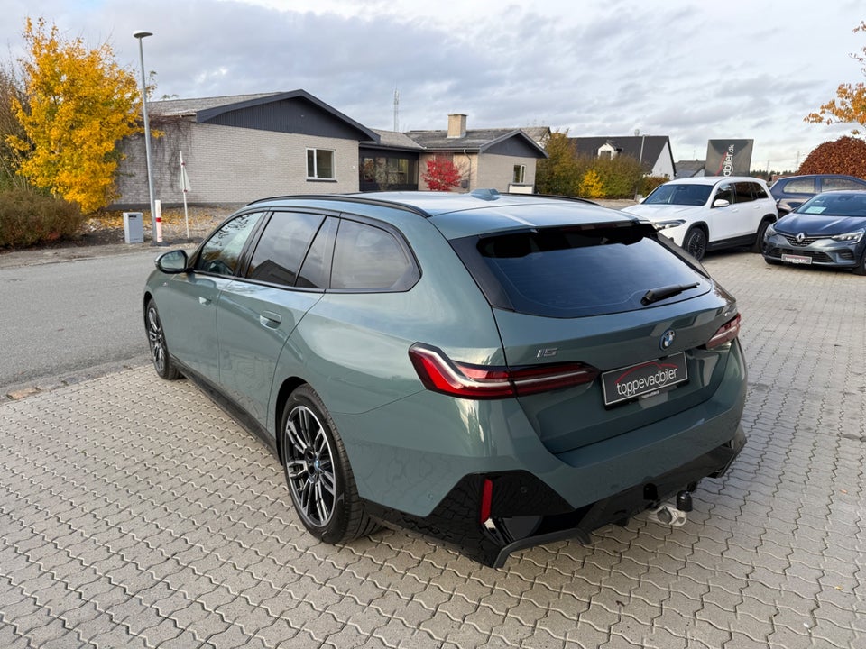 BMW i5 eDrive40 Touring M-Sport 5d