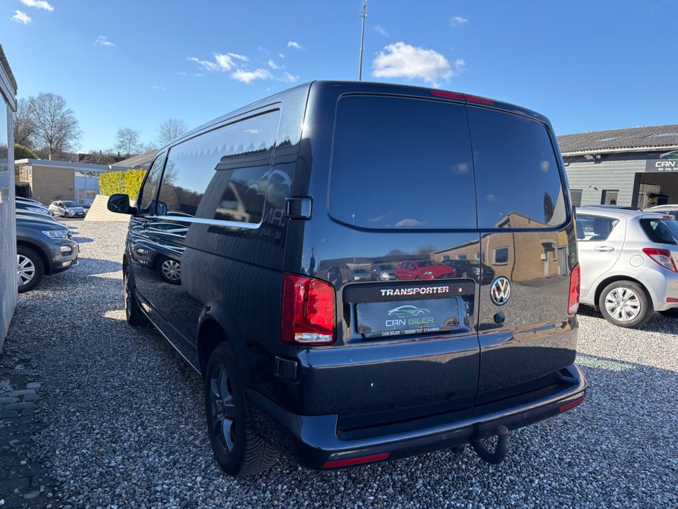 VW Transporter 2,0 TDi 150 Kassevogn DSG lang