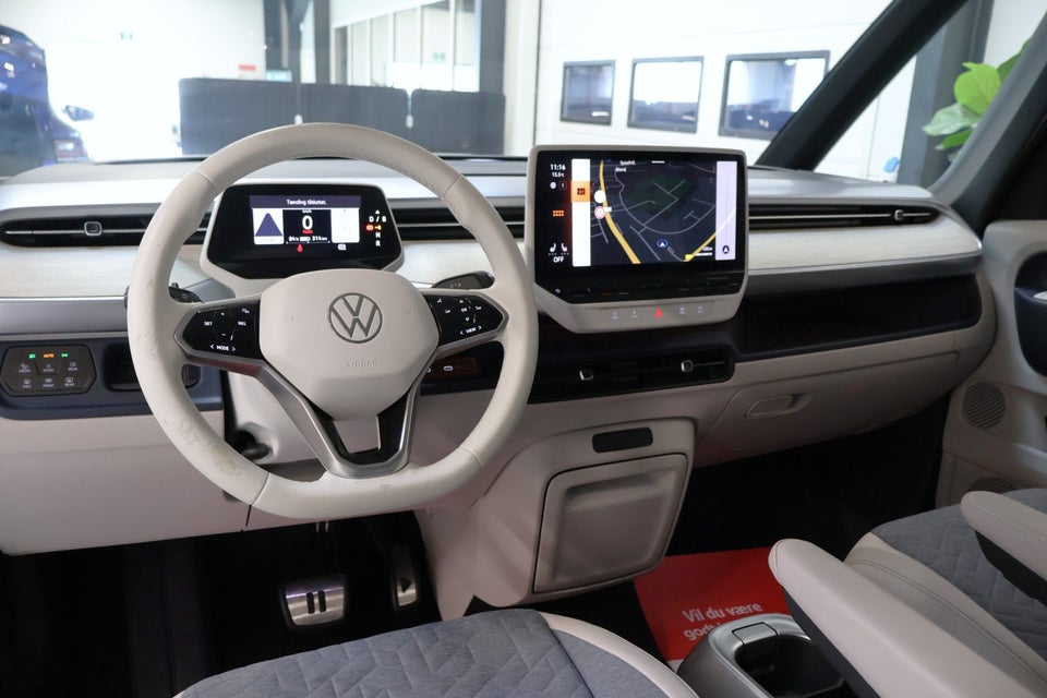 VW ID.Buzz 77 Pro SWB 5d