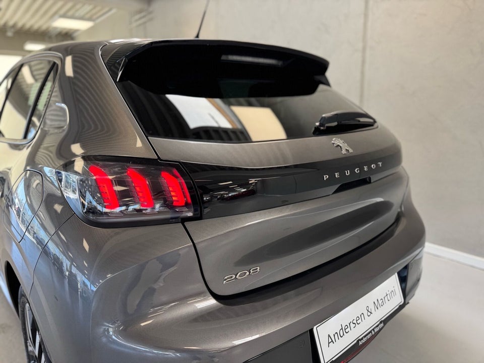 Peugeot 208 1,2 PureTech 100 Allure Sky 5d