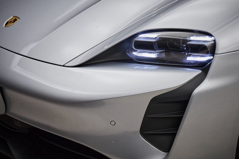 Porsche Taycan 4S 4d
