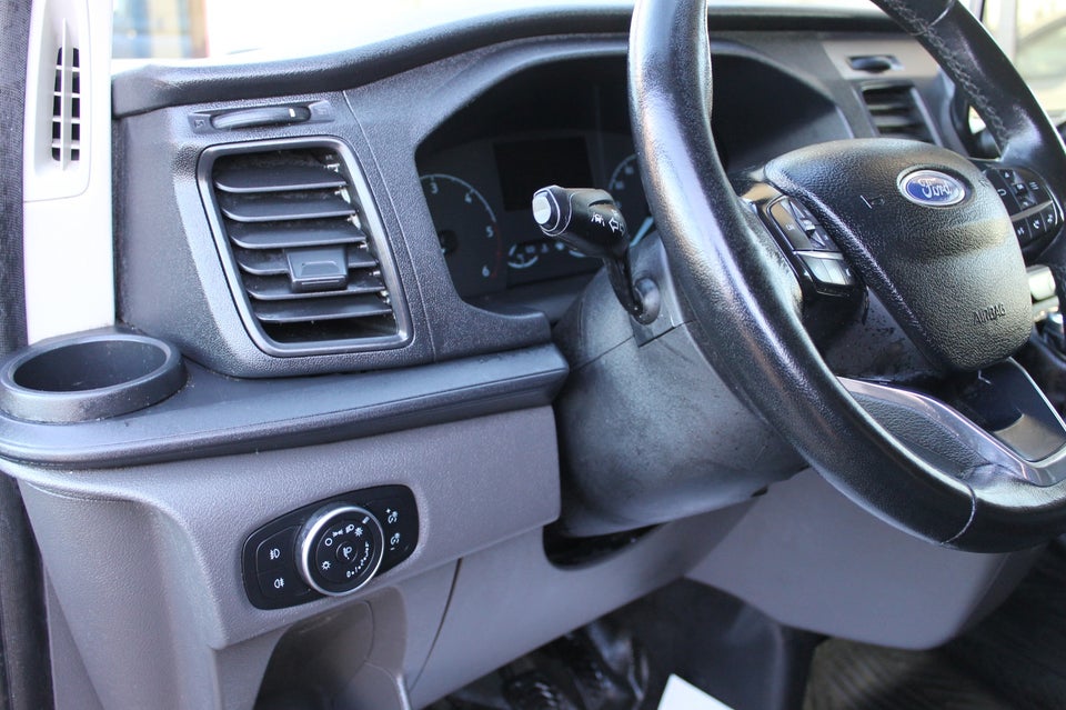 Ford Transit Custom 300L 2,0 TDCi 130 Trend