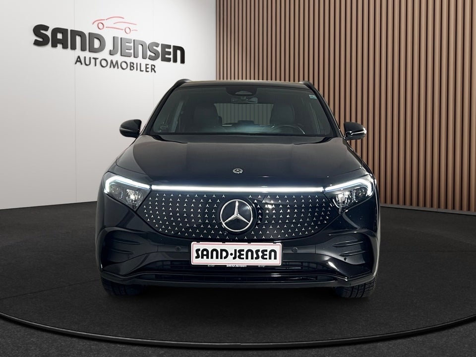 Mercedes EQA300 AMG Line 4Matic 5d