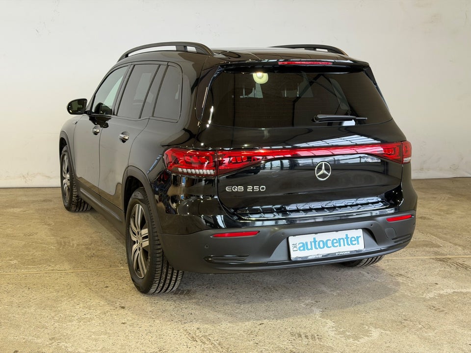 Mercedes EQB250 Progressive 5d