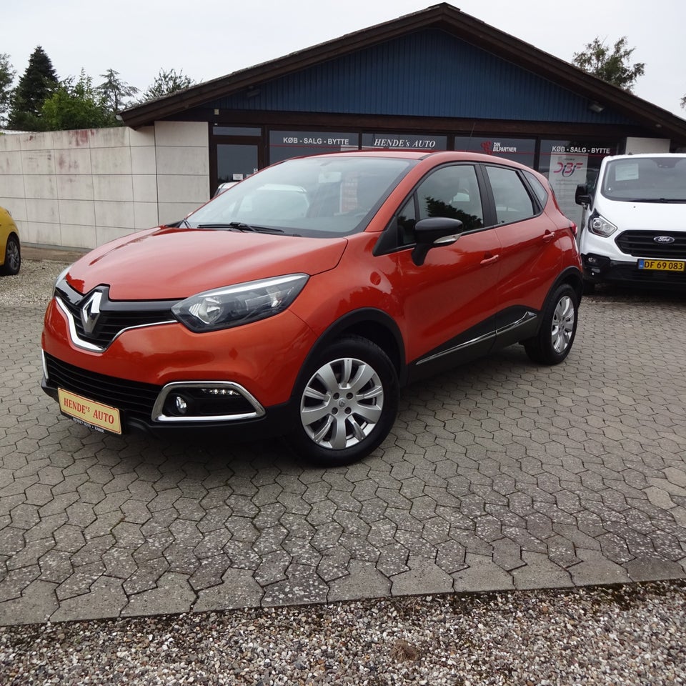 Renault Captur 0,9 TCe 90 Expression 5d