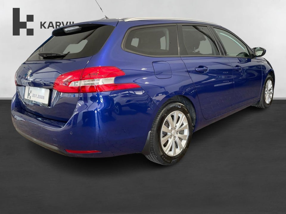 Peugeot 308 1,5 BlueHDi 130 Style SW 5d