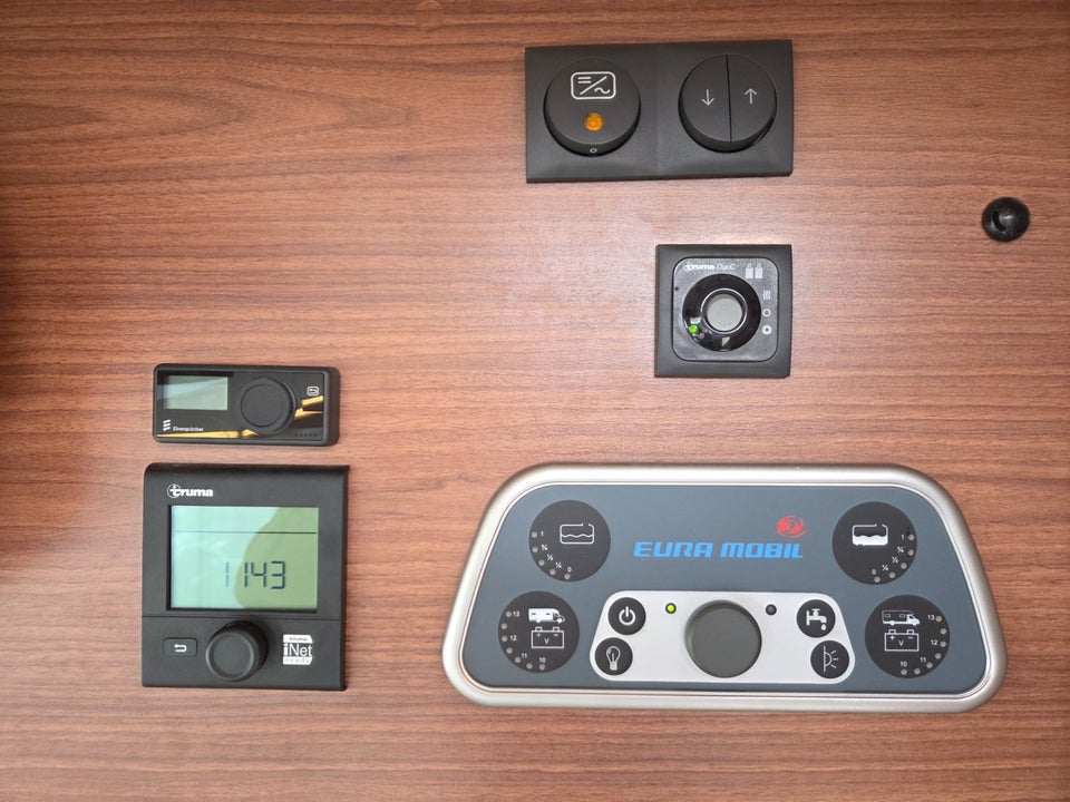 Euramobil Integra Line 2,3 JTD 655 EB 2d