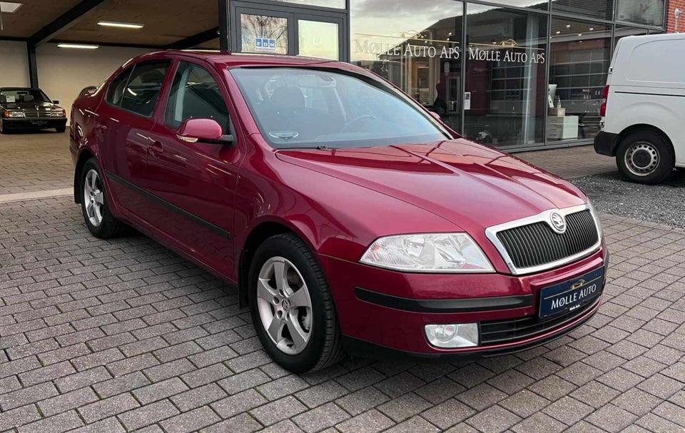 Skoda Octavia 1,8 TSi 160 Ambiente 5d