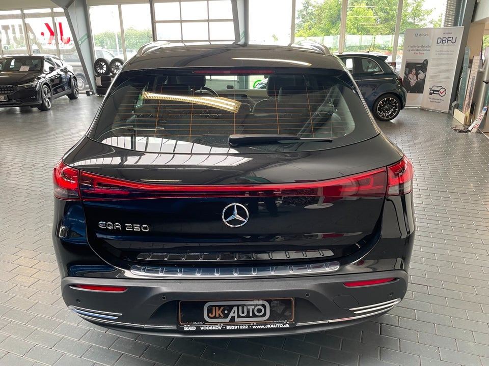 Mercedes EQA250 Progressive 5d