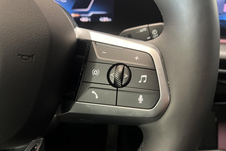 BMW iX1 eDrive20 M-Sport 5d